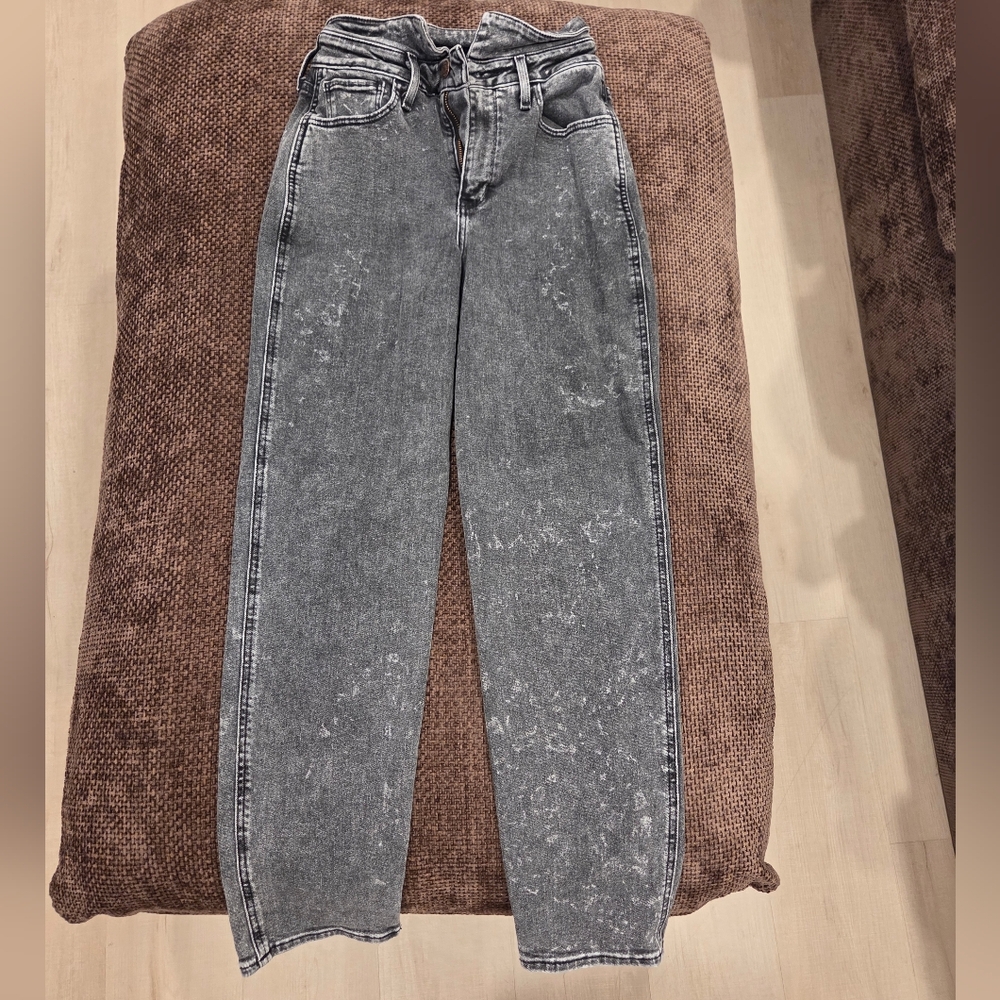 Hollister Washed Black Acid Wash Ultra High Rise Mom Jean